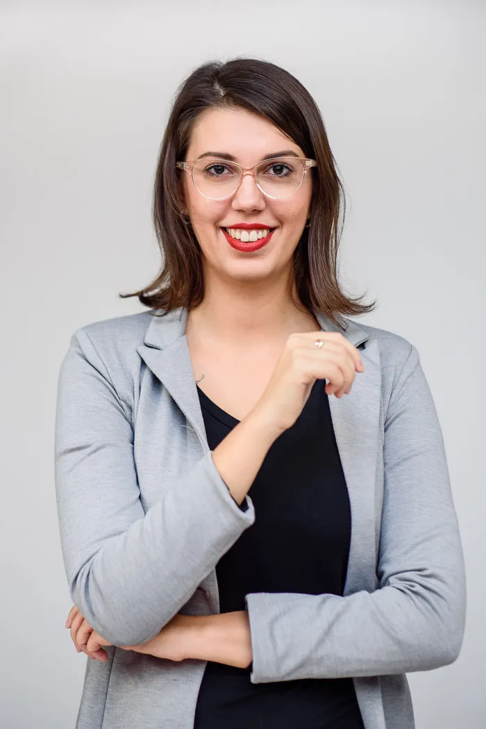 Professional business headshot and LinkedIn portrait — Fantasmatic 26